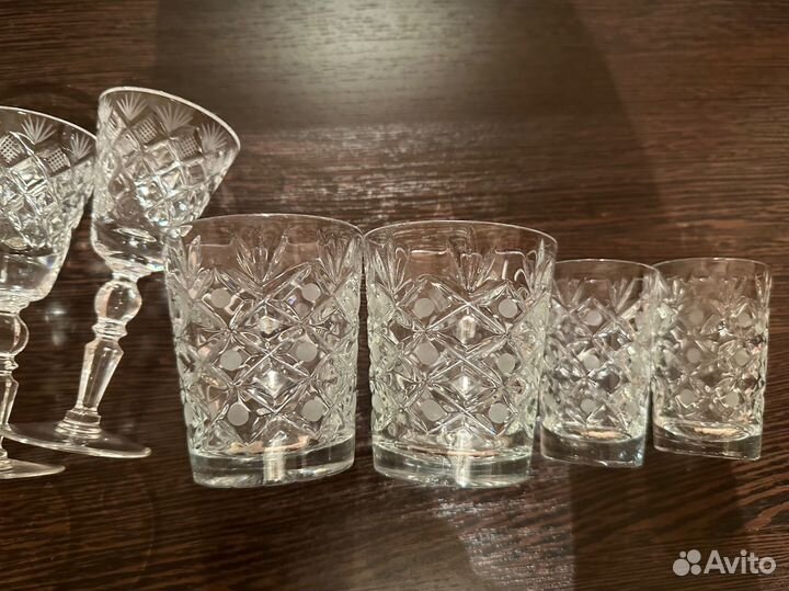 Хрустальные рюмки