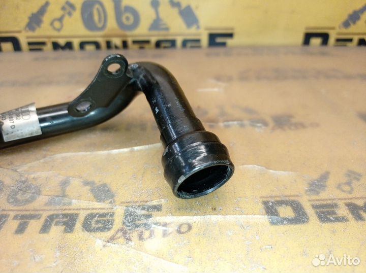 Трубка воздушная 1.8 T Passat B5 Рестайлинг A6 C5