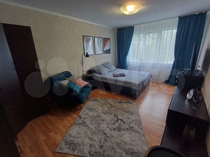 2-к. квартира, 64 м², 3/6 эт.