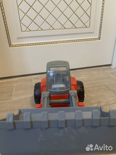 Детский трактор