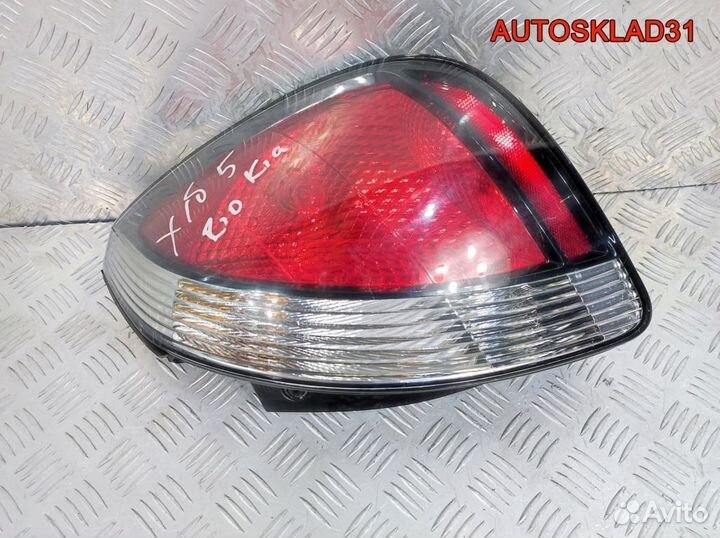 Фонарь задний правый Kia Rio 2 924021G210