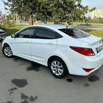 Hyundai Solaris 1.6 MT, 2016, 335 000 км, с пробегом, цена 680 000 руб.