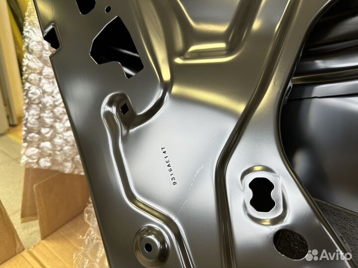 Дверь задняя левая X7 (G07), 41527931201