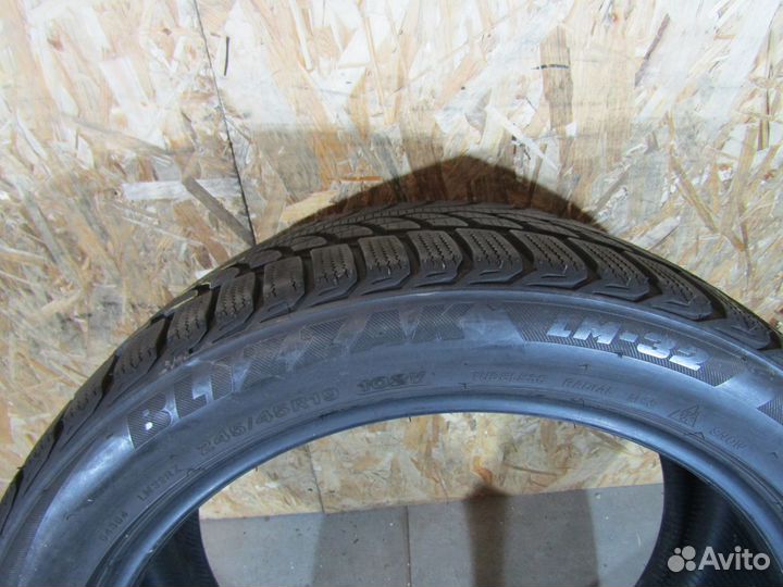 Bridgestone Blizzak LM-32 245/45 R19