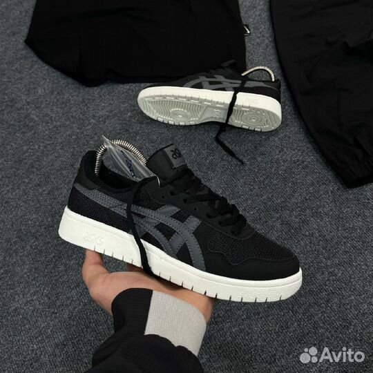 Мужские кроссовки Asics