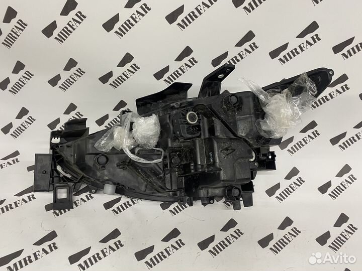 Фара правая Mazda CX-5 2017-н.в. Led