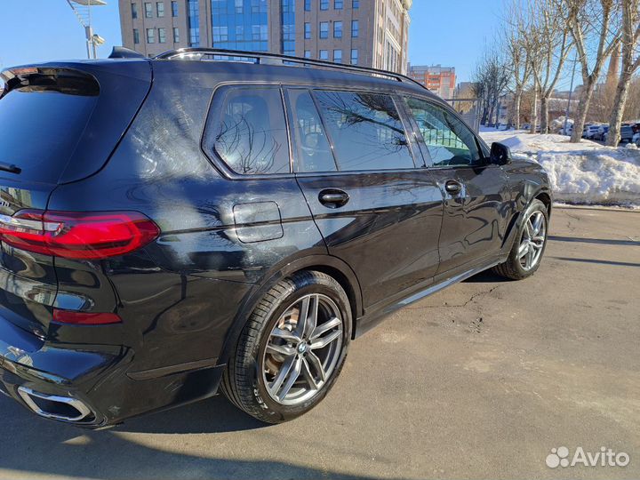 В разборе по частям BMW X7