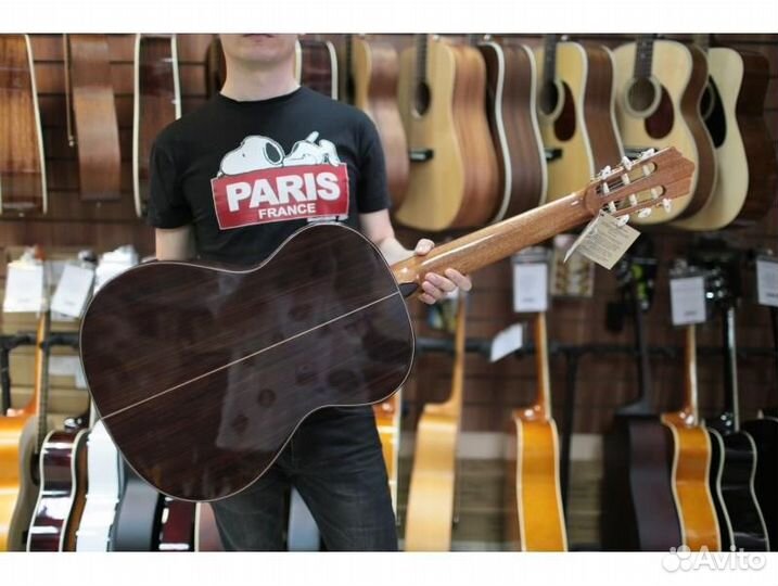 Perez 640 Cedar классическая гитара