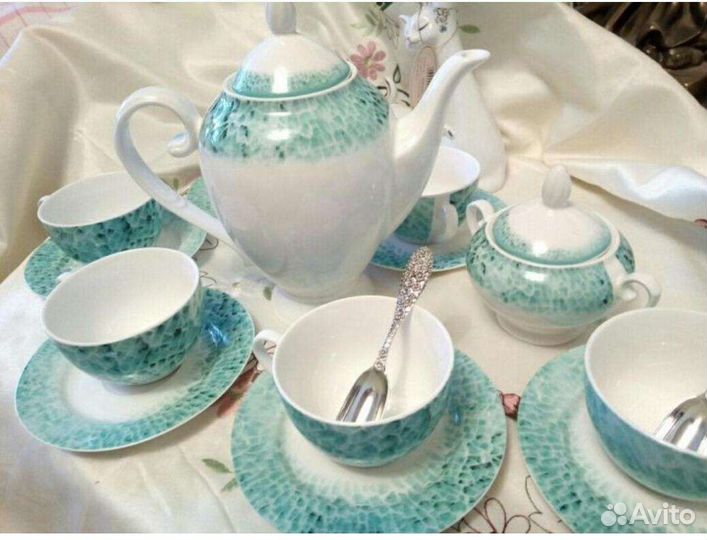 Сервиз чайный и обеденный