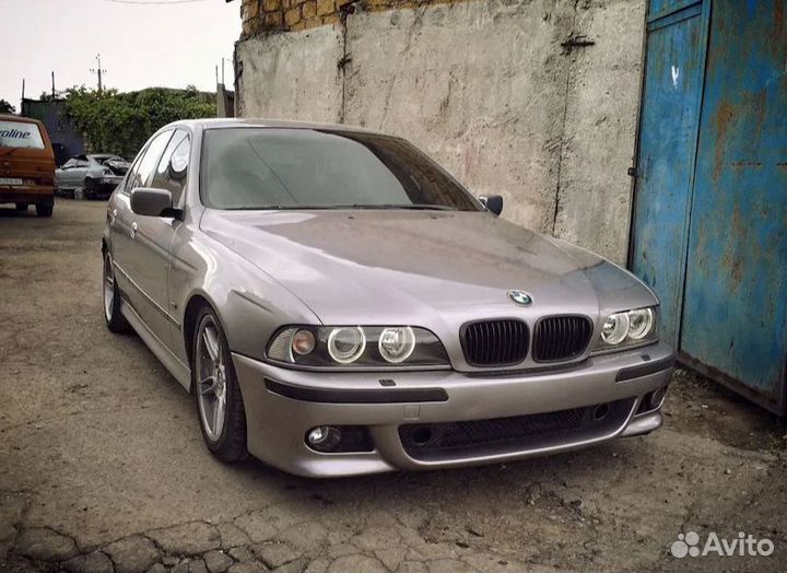 Передний бампер M5 BMW 5 E39