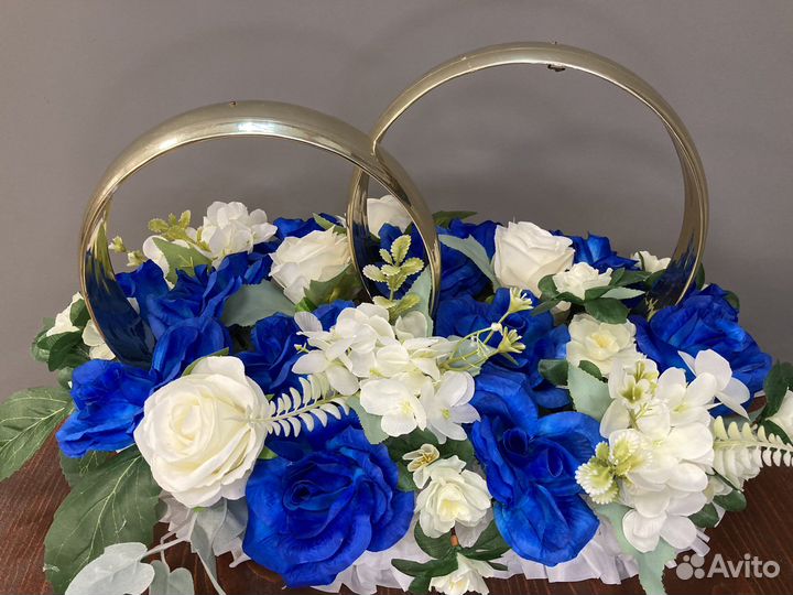 Свадебные украшения на авто