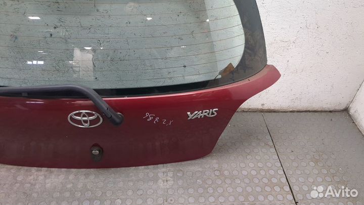 Крышка багажника Toyota Yaris, 2002