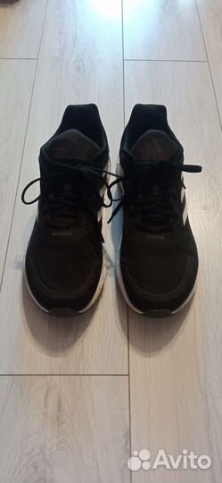 Кроссовки Adidas