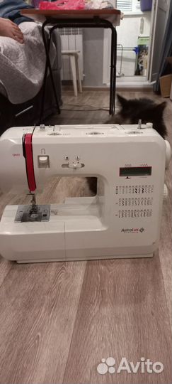 Швейная машина astralux