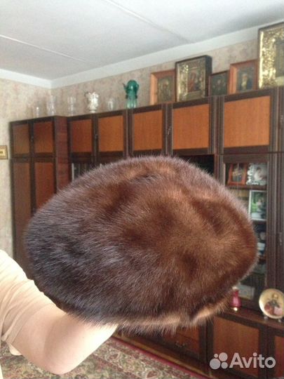 Женский берет норка