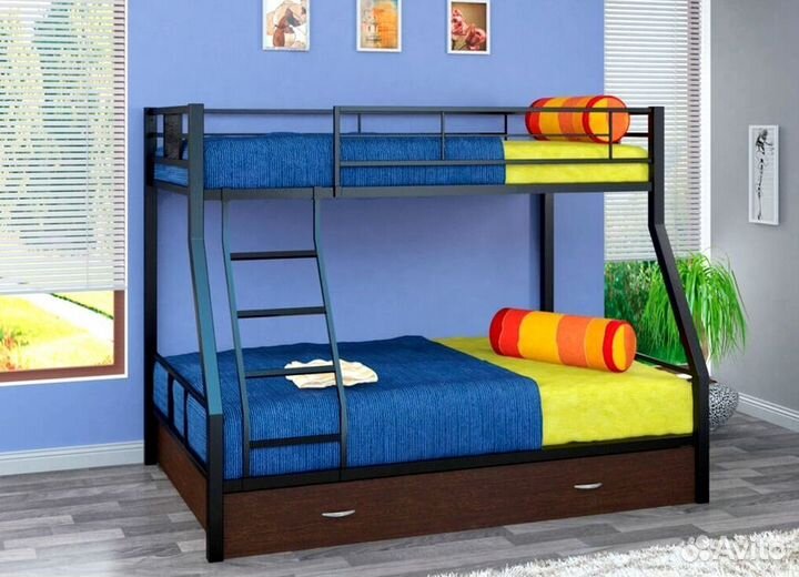 Двухъярусная кровать новая