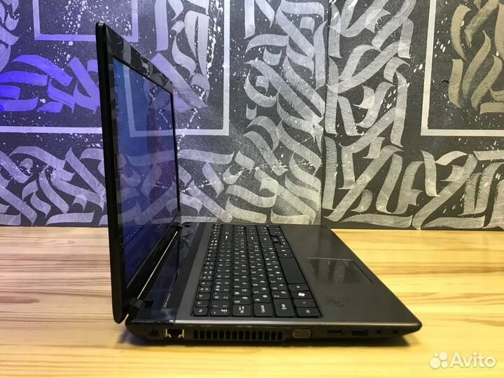 Мощный ноутбук Acer Core-i7/2видеокарты/6gb/SSD