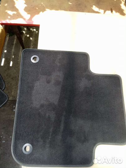 Коврики на авто lexus