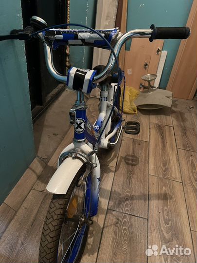 Детский велосипед 16