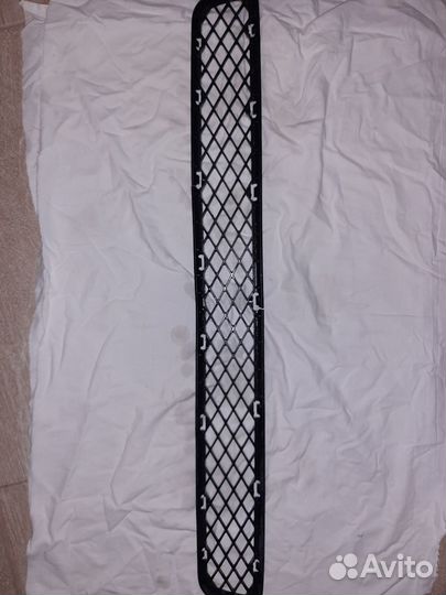 Решётка переднего бампера бмв х3 е83 2010 г.в