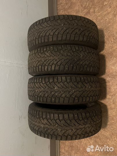 Formula Ice 215/60 R17