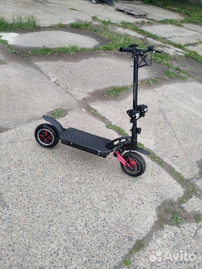 Электросамокат Koogo g booster. 2wd. 2400ват