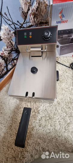 Фритюрница новая