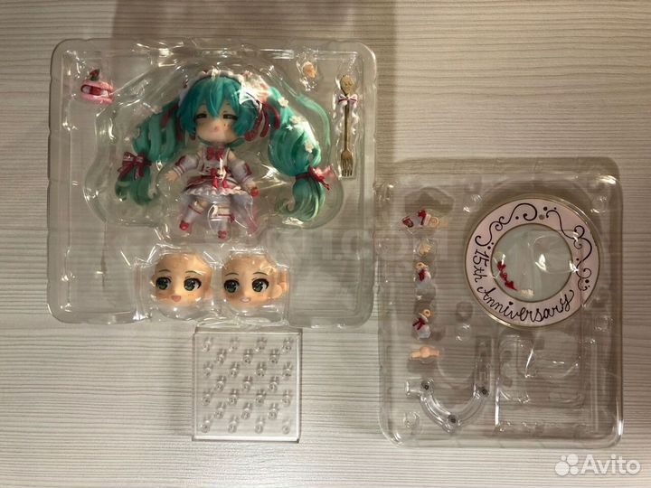 Фигурка hatsune miku