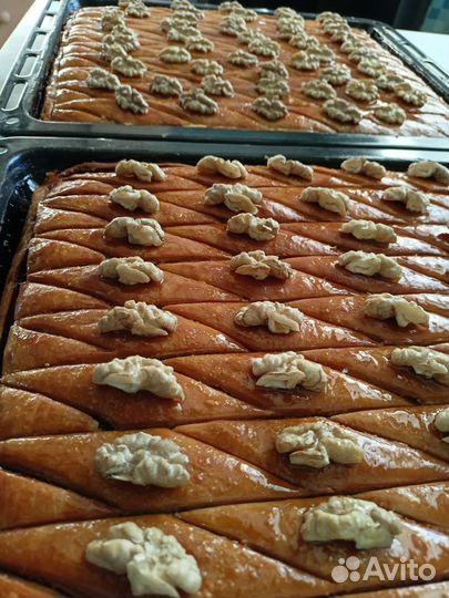 Бакинская пахлава