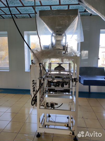 Автомат упаковочный рт-ум-21