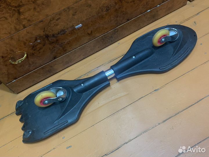 Скейтборд бу