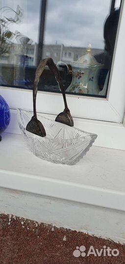 Хрустальная конфетница