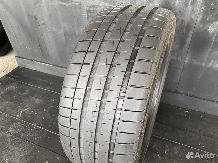 Vredestein Ultrac Vorti 235/45 R18