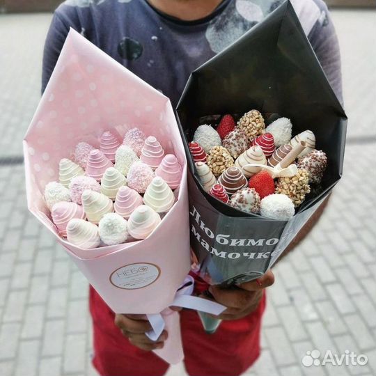 Клубника в шоколаде, Сердца с клубникой