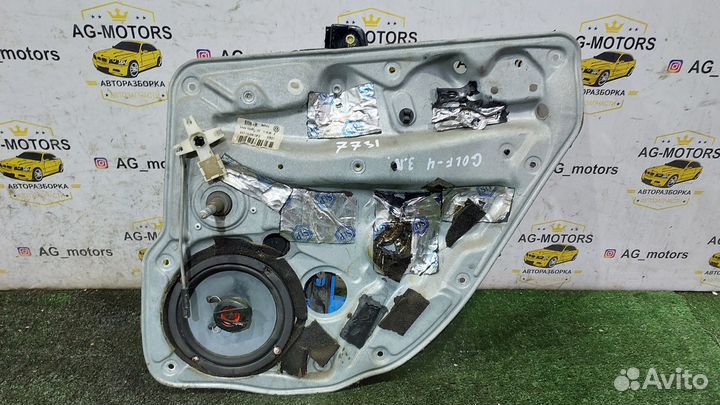 Стеклоподъемник механический задний правый Golf 4