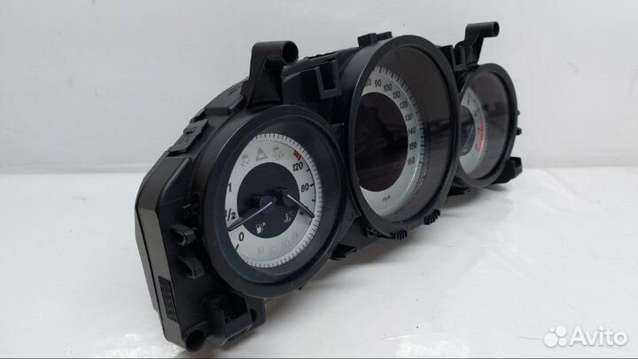 Щиток приборов Mercedes-Benz C W204 1.8 2012