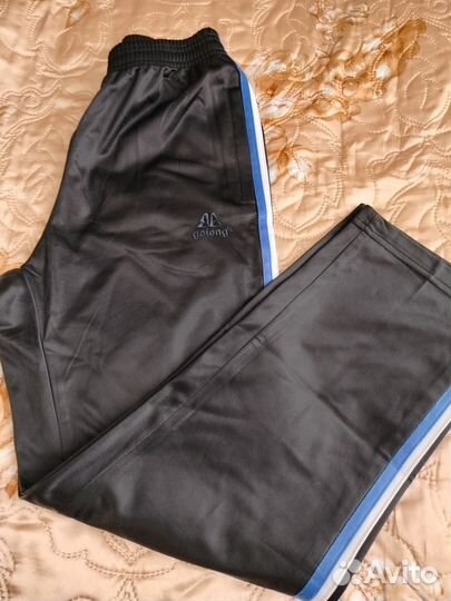 Спортивные штаны на подростка