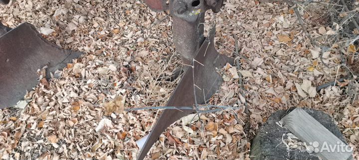 Плуг Одесссельмаш 3-5 корп. (ПМУ), 1995