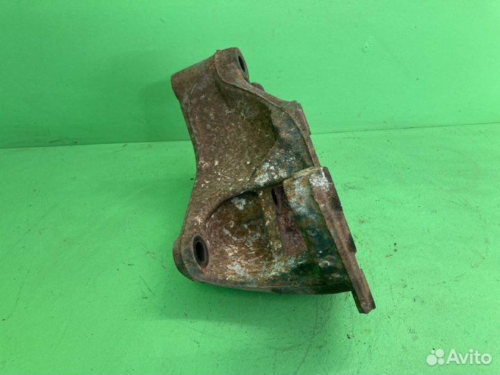 Кронштейн MAN TGA