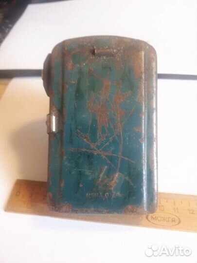 Старинный карманный фонарик времён СССР