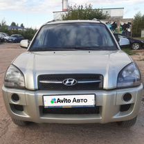 Hyundai Tucson 2.0 MT, 2008, 228 400 км, с пробегом, цена 650 000 руб.