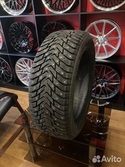 Nokian Tyres Nordman 8 SUV 225/55 R18 102T