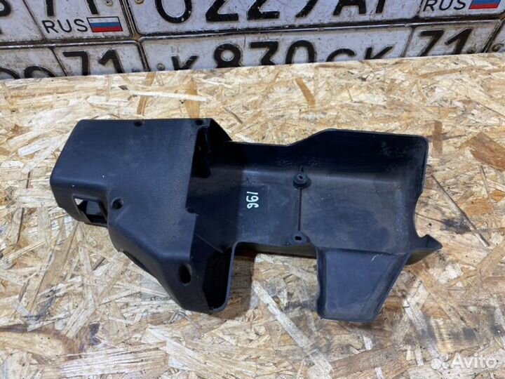 Кожух рулевой колонки Ваз 1111 Ока 1994