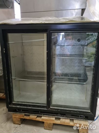 Холодильный шкаф- купе