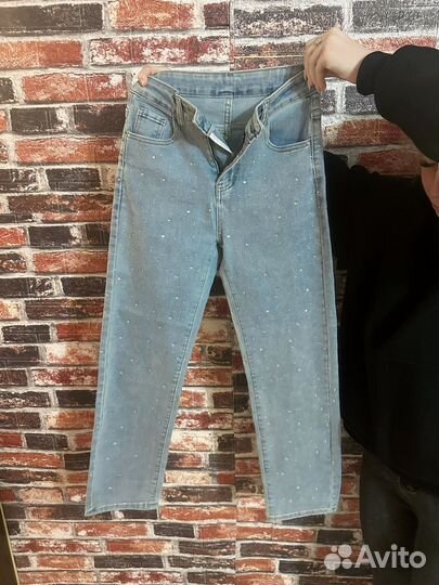 Джинсы