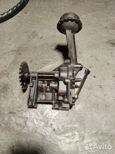 Насос масленный на renault logan