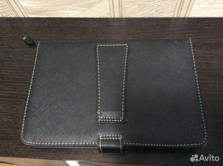 Клавиатура с раъемом микро-USB