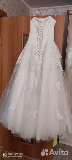 Свадебное платье на корсете 42-44