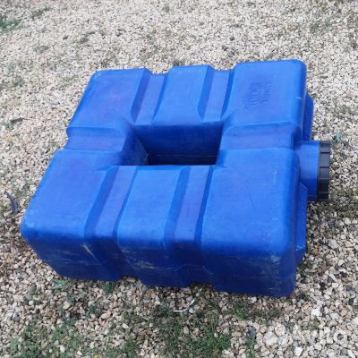 Емкость для воды прямоугольная 1500 литров