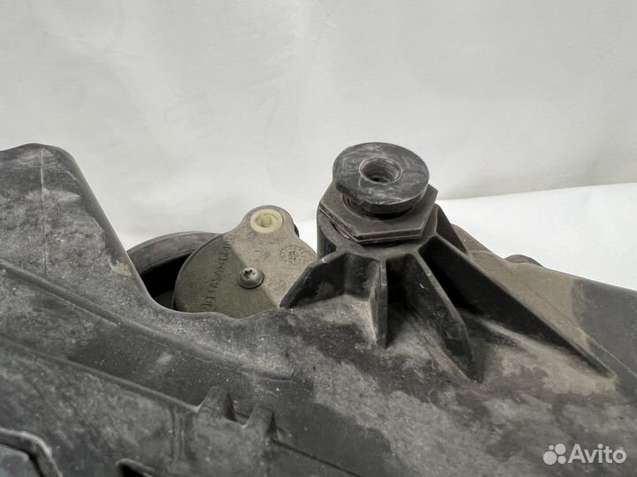 Фара правая skoda rapid 2